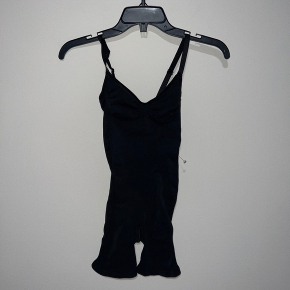 SKIMS SEAMLESS SCULPT MID THIGH BODYSUIT ONYX BLACK LARGE